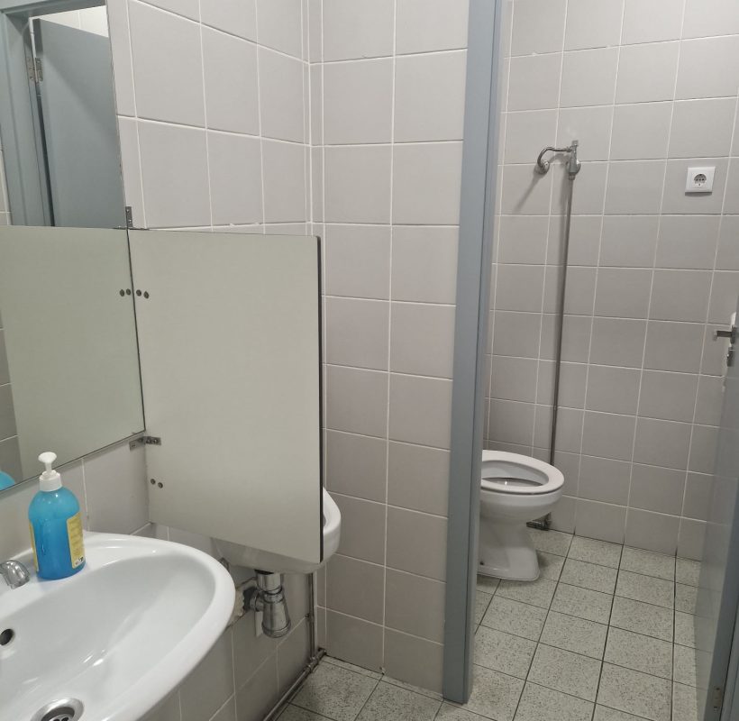 0e27cc5a-2df0-44bd-a847-ace16ef0a0f5