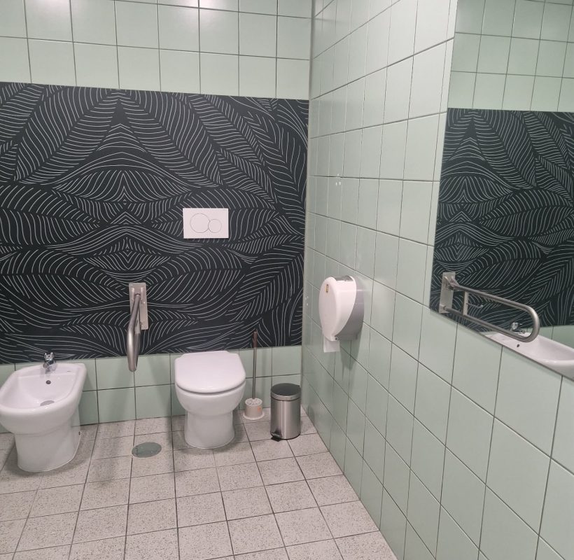 0fdb24a4-e7ea-40f5-af6e-e262bf62f4b4