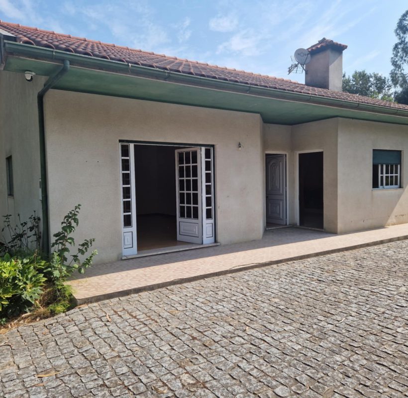 3b4e9560-d050-45fa-858b-d7abeafb8046