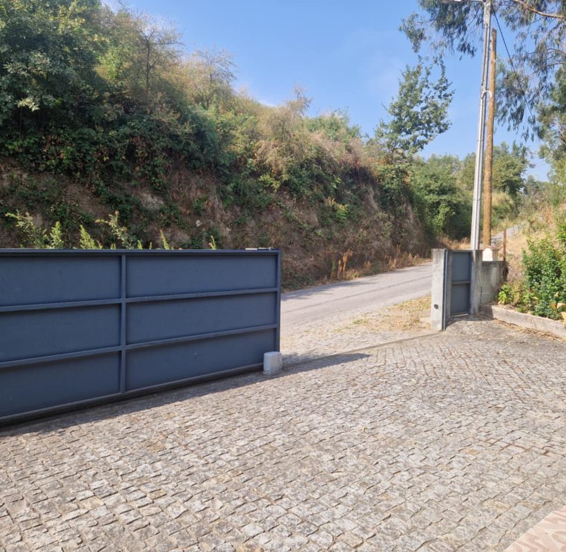 69df7649-8763-45fb-a1ba-b615541a2949