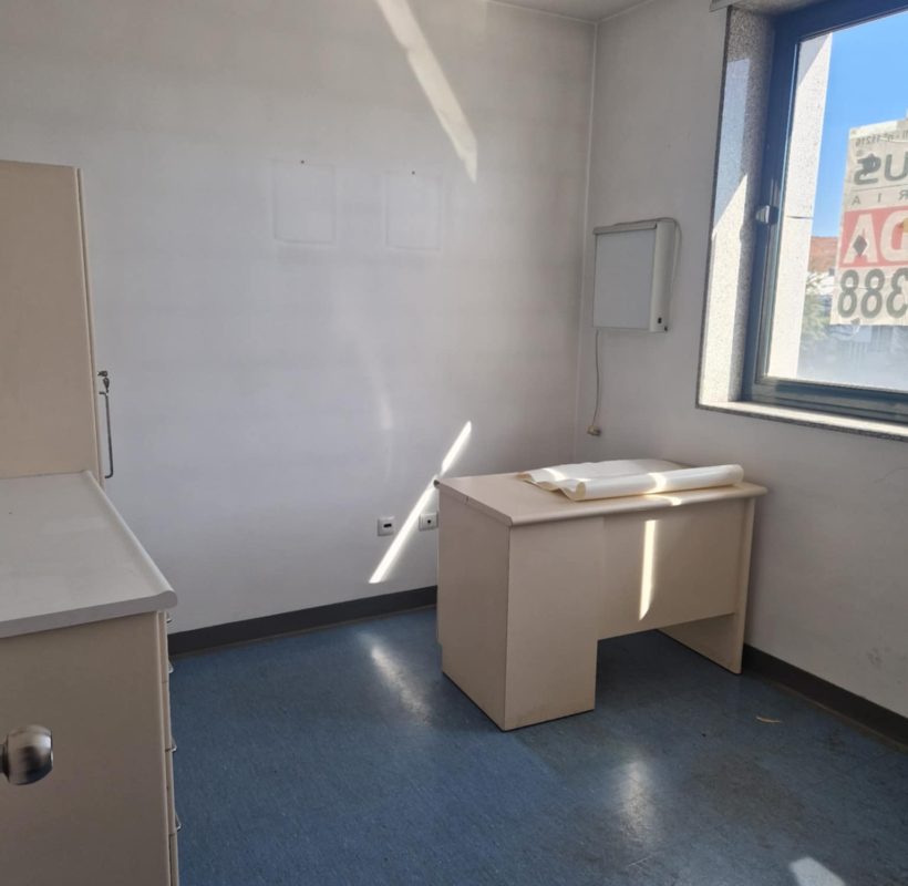 f7131512-c394-40d0-bdd7-3c3ff8a40147